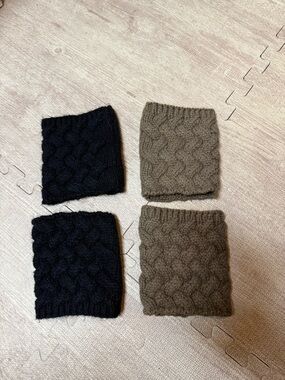 Handmade Cable Knit Boot Warmers - Black & Light Brown